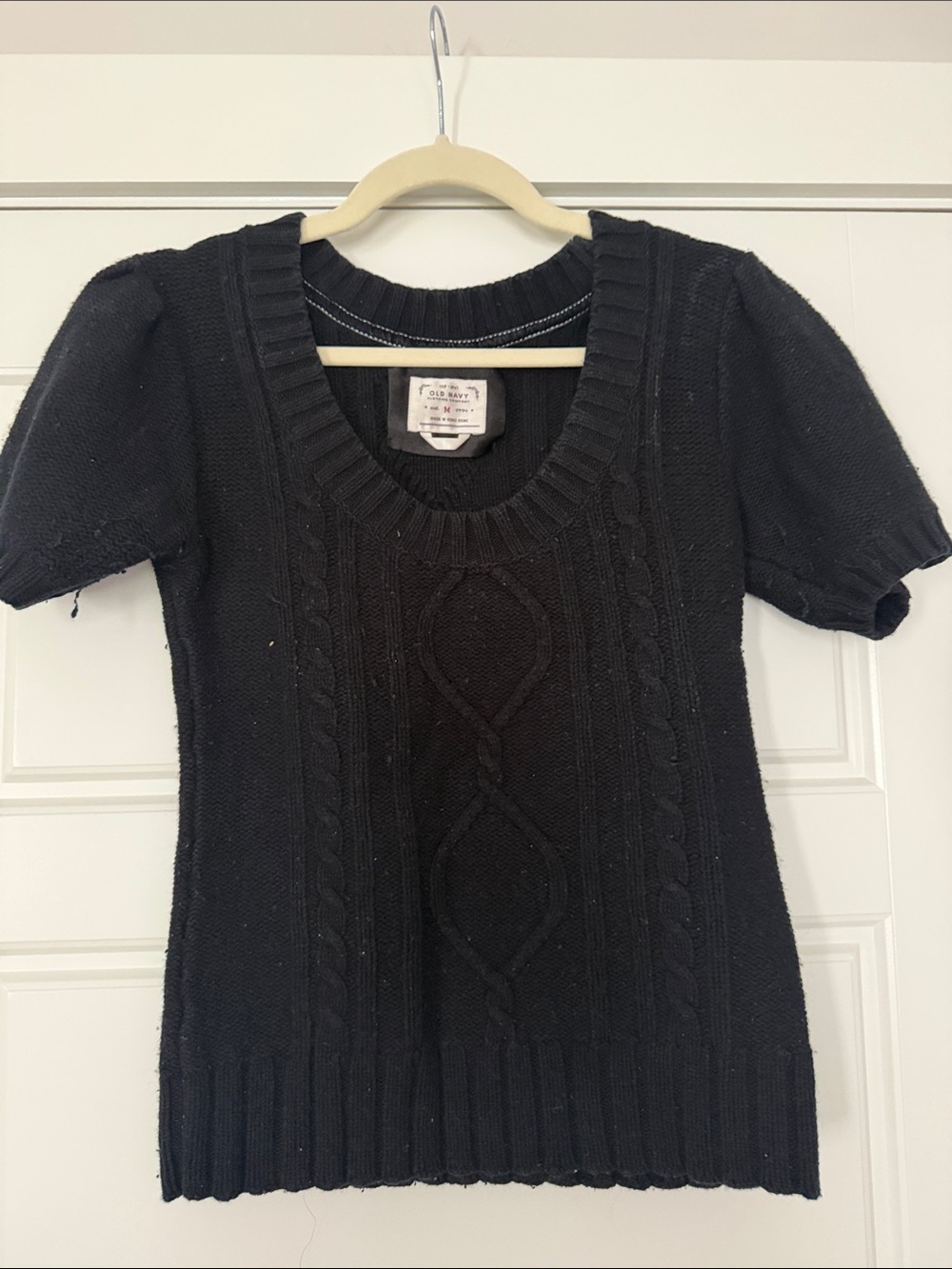 Old Navy Black Cable-Knit Scoop-Neck Short Sleeve Sweater